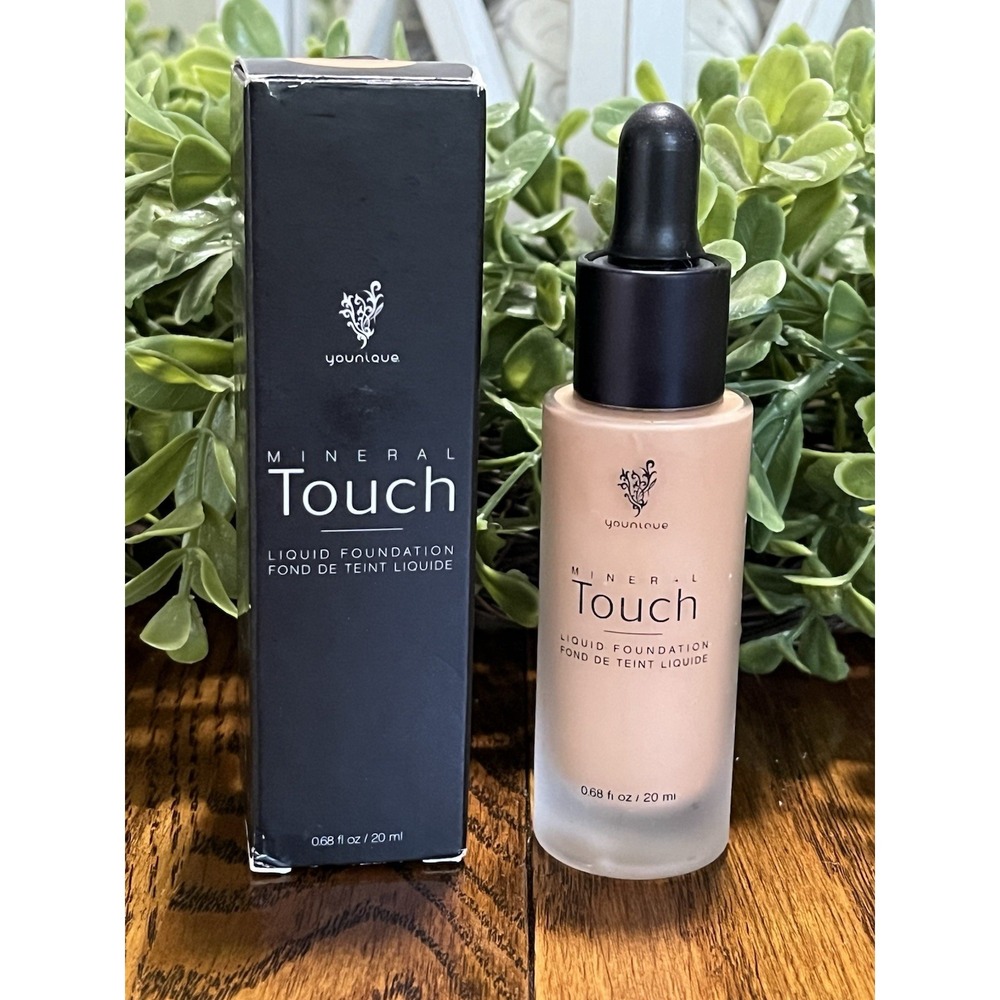 YOUNIQUE TOUCH Mineral foundation Chiffon